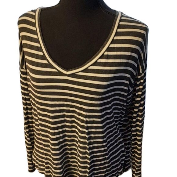American Eagle Outfitters Soft and Sexy Striped Long Sleeve Tee XS - Picture 2 of 4